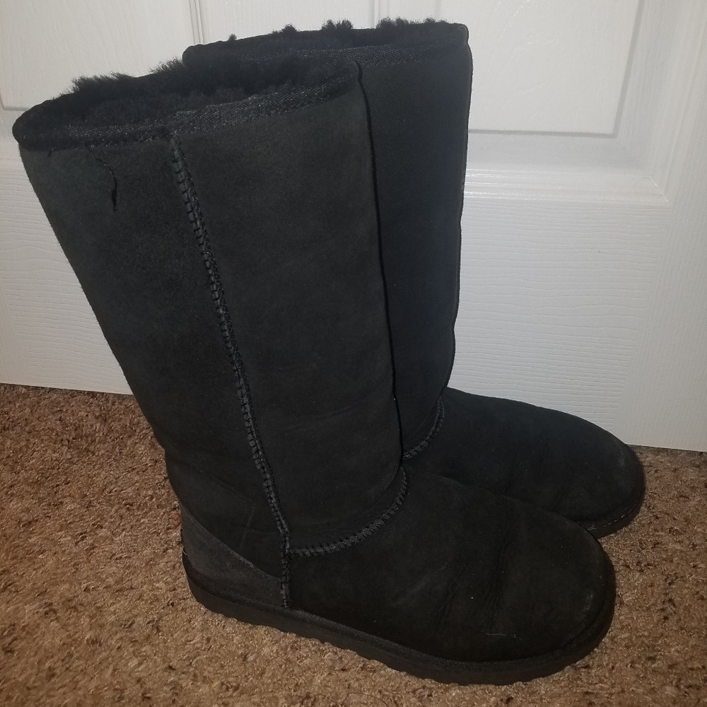 Women's Ugg tall boots